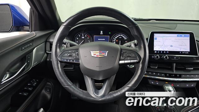 Cadillac CT4 2020 — photo 19