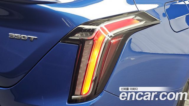 Cadillac CT4 2020 — photo 9