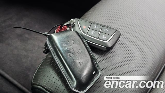 Cadillac CT4 2020 — photo 28