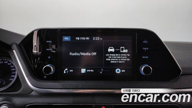 Hyundai Sonata 2021 — photo 19