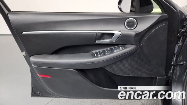 Hyundai Sonata 2021 — photo 14