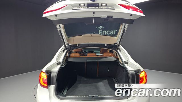 BMW X6 2017 — photo 20