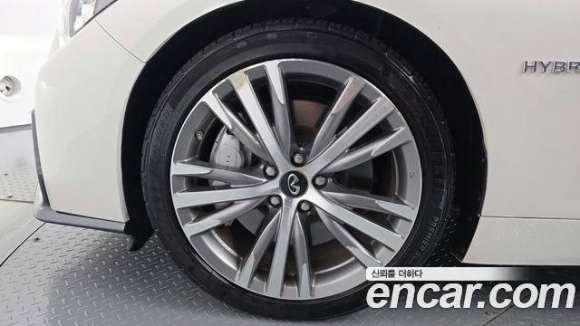 Infiniti Q50 2019 — photo 5