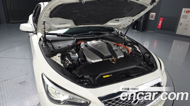 Infiniti Q50 2019 — photo 6