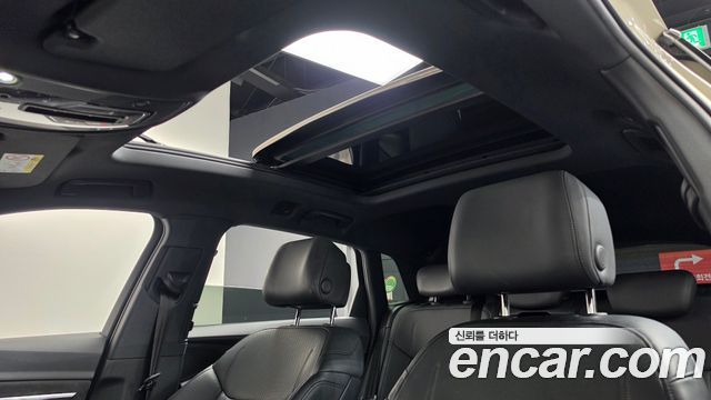 Audi e-tron 2020 — photo 23