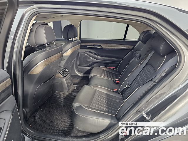 Genesis G90 2019 — photo 9