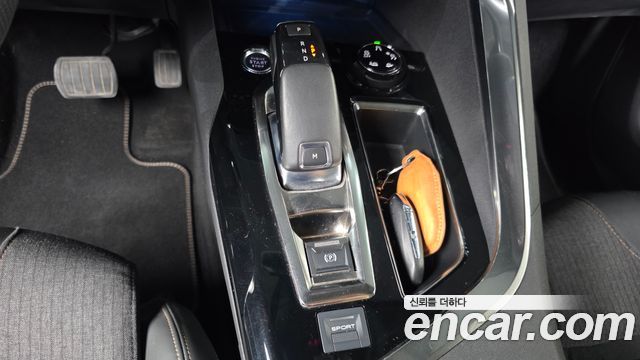 Peugeot 5008 2021 — photo 12