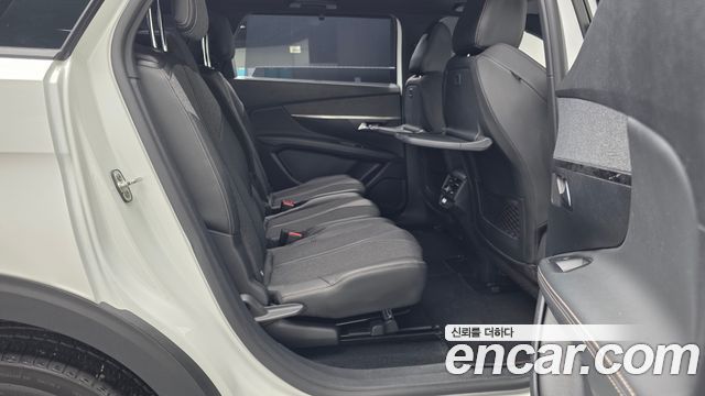 Peugeot 5008 2021 — photo 18