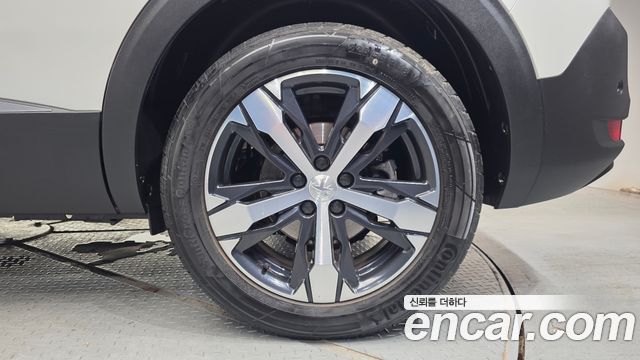 Peugeot 5008 2021 — photo 7