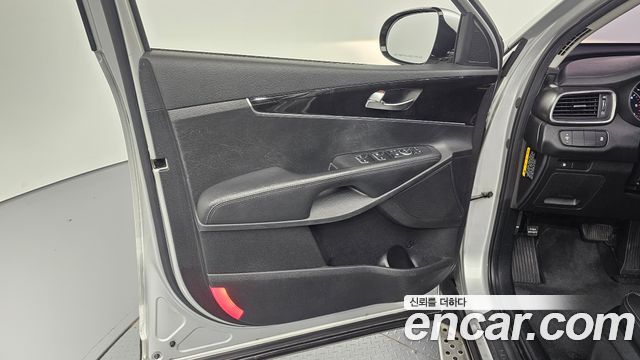 Kia Sorento 2015 — photo 14