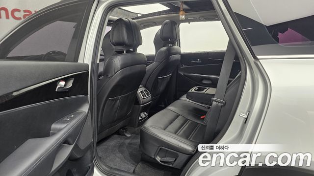 Kia Sorento 2015 — photo 16