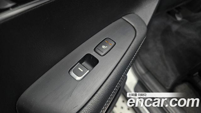 Kia Sorento 2015 — photo 32