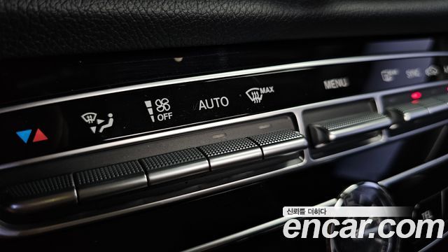 Mercedes-Benz E-Class 2018 — photo 22
