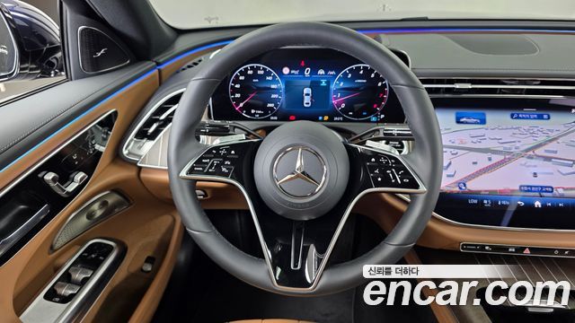Mercedes-Benz E-Class 2024 — photo 19