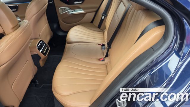 Mercedes-Benz E-Class 2024 — photo 16