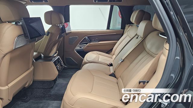 Land Rover Range Rover 2026 — photo 4