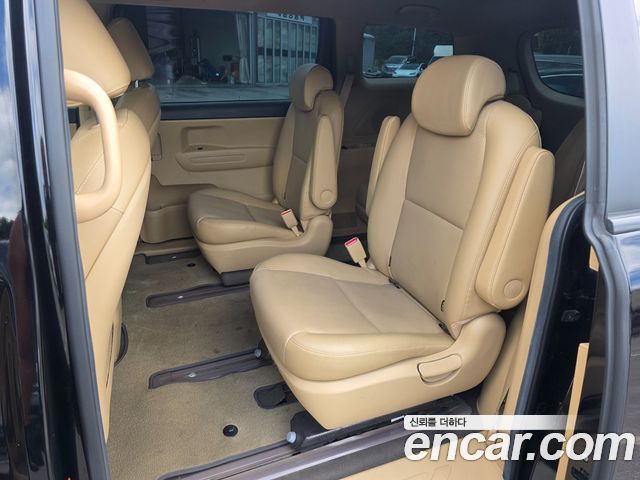 Kia Canival 2019 — photo 9