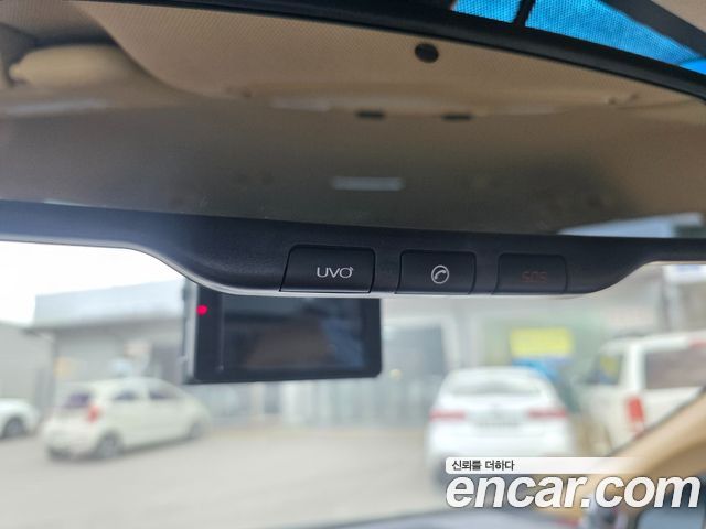 Kia Canival 2019 — photo 15