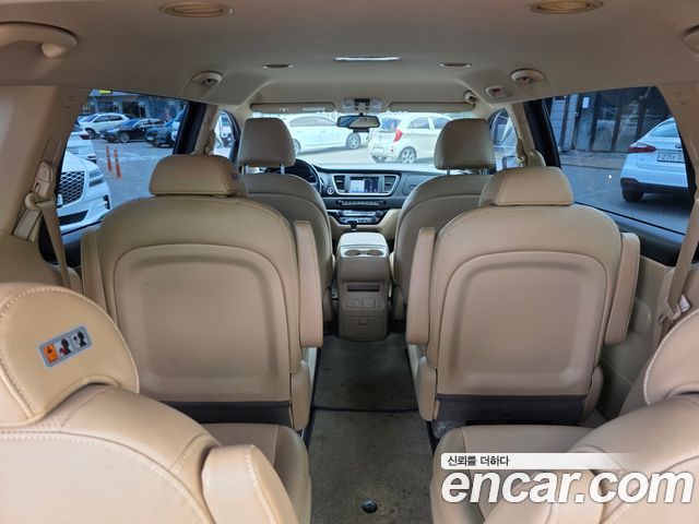 Kia Canival 2019 — photo 20