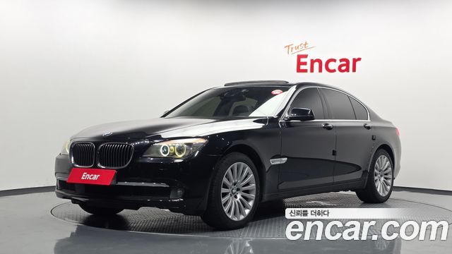 BMW 7-Series 2012 — photo 1