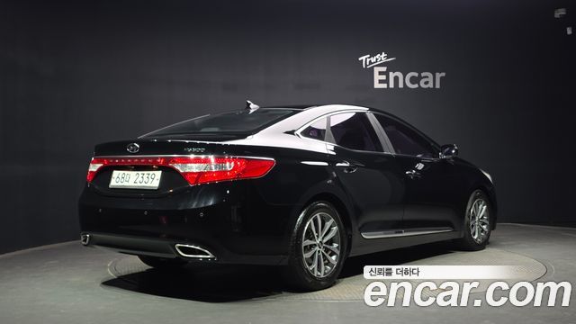Hyundai Grandeur 2012 — photo 2