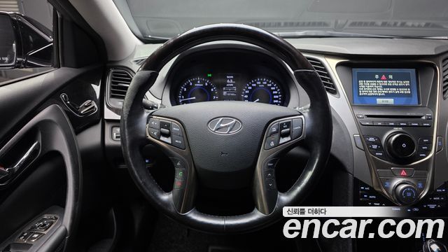 Hyundai Grandeur 2012 — photo 13