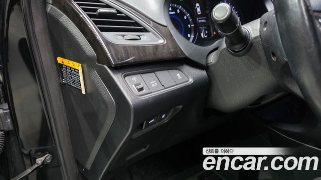 Hyundai Grandeur 2012 — photo 18
