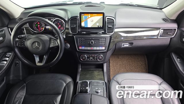 Mercedes-Benz GLE-Class 2016 — photo 7