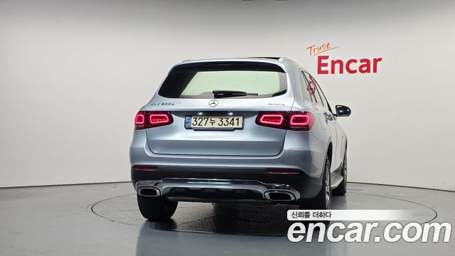 Mercedes-Benz GLC-Class 2021 — photo 4