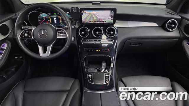 Mercedes-Benz GLC-Class 2021 — photo 10