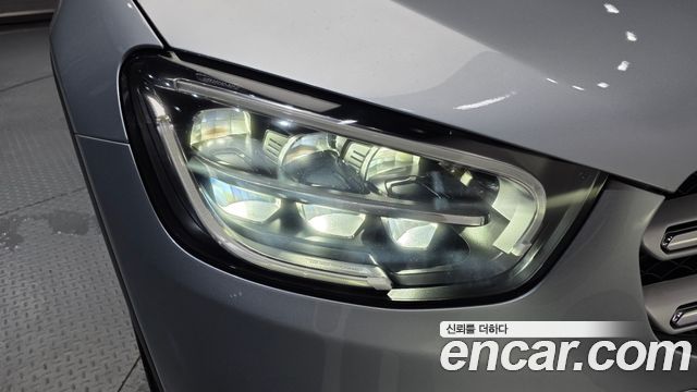 Mercedes-Benz GLC-Class 2021 — photo 8