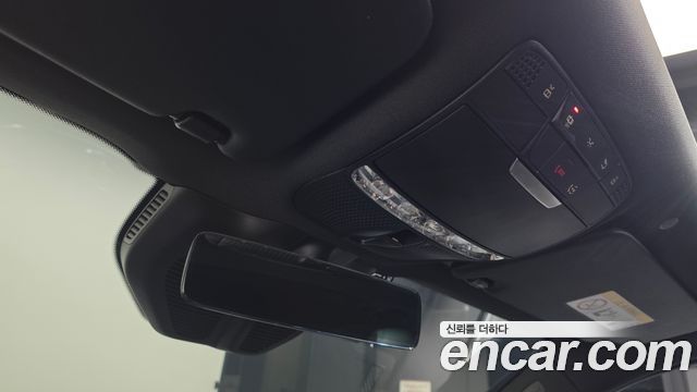 Mercedes-Benz GLC-Class 2021 — photo 31