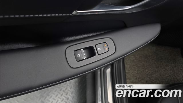 Hyundai Sonata 2022 — photo 25