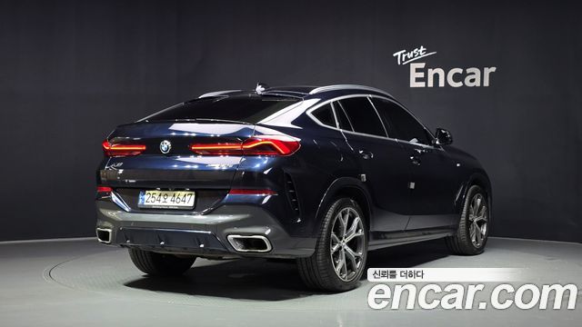 BMW X6 2021 — photo 2
