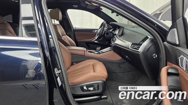 BMW X6 2021 — photo 11