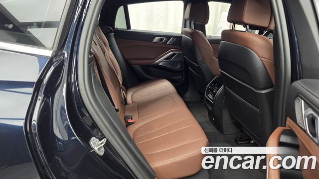 BMW X6 2021 — photo 12