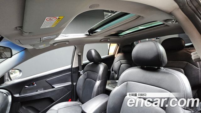 Kia Sportage 2011 — photo 14
