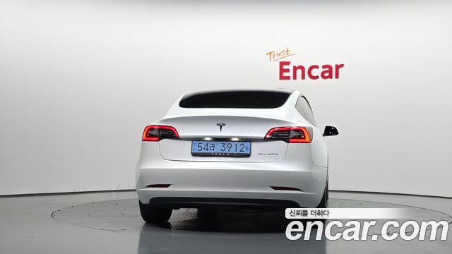 Tesla Model 3 2022 — photo 4