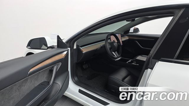 Tesla Model 3 2022 — photo 13