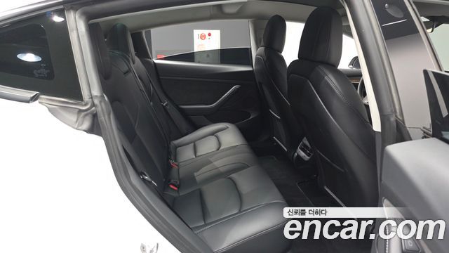 Tesla Model 3 2022 — photo 18