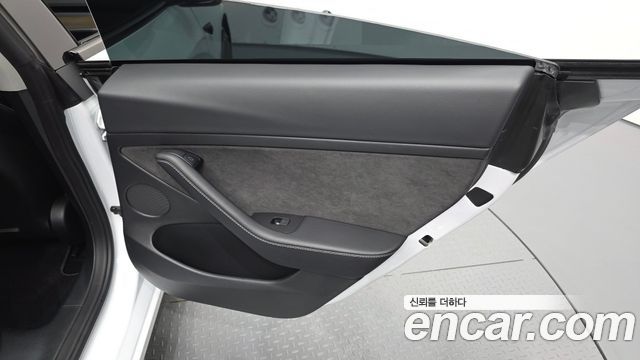 Tesla Model 3 2022 — photo 15