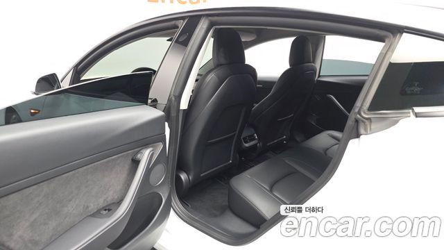 Tesla Model 3 2022 — photo 16