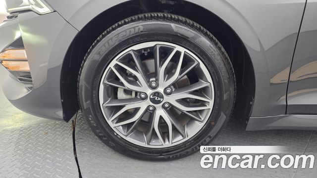 Kia K5 2023 — photo 5