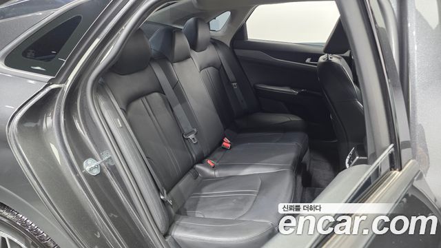 Kia K5 2023 — photo 18