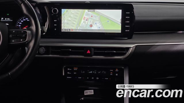 Kia K5 2023 — photo 19