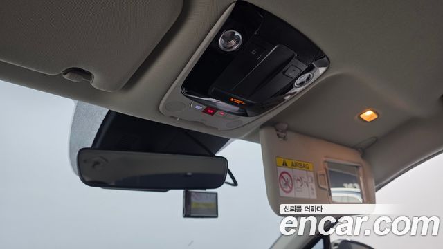 Kia K5 2023 — photo 24