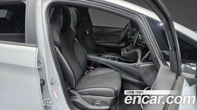 BYD Dolphin 2026 — photo 16