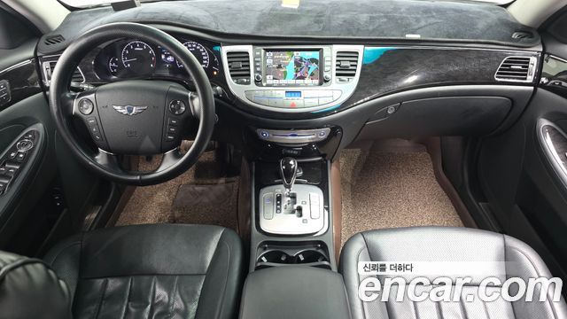 Hyundai Genesis 2012 — photo 10