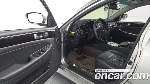 Hyundai Genesis 2012 — photo 13