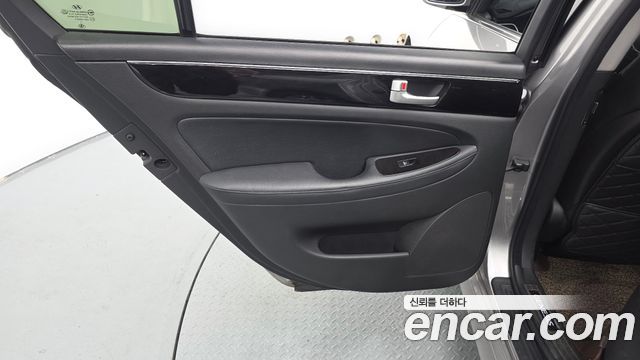 Hyundai Genesis 2012 — photo 15